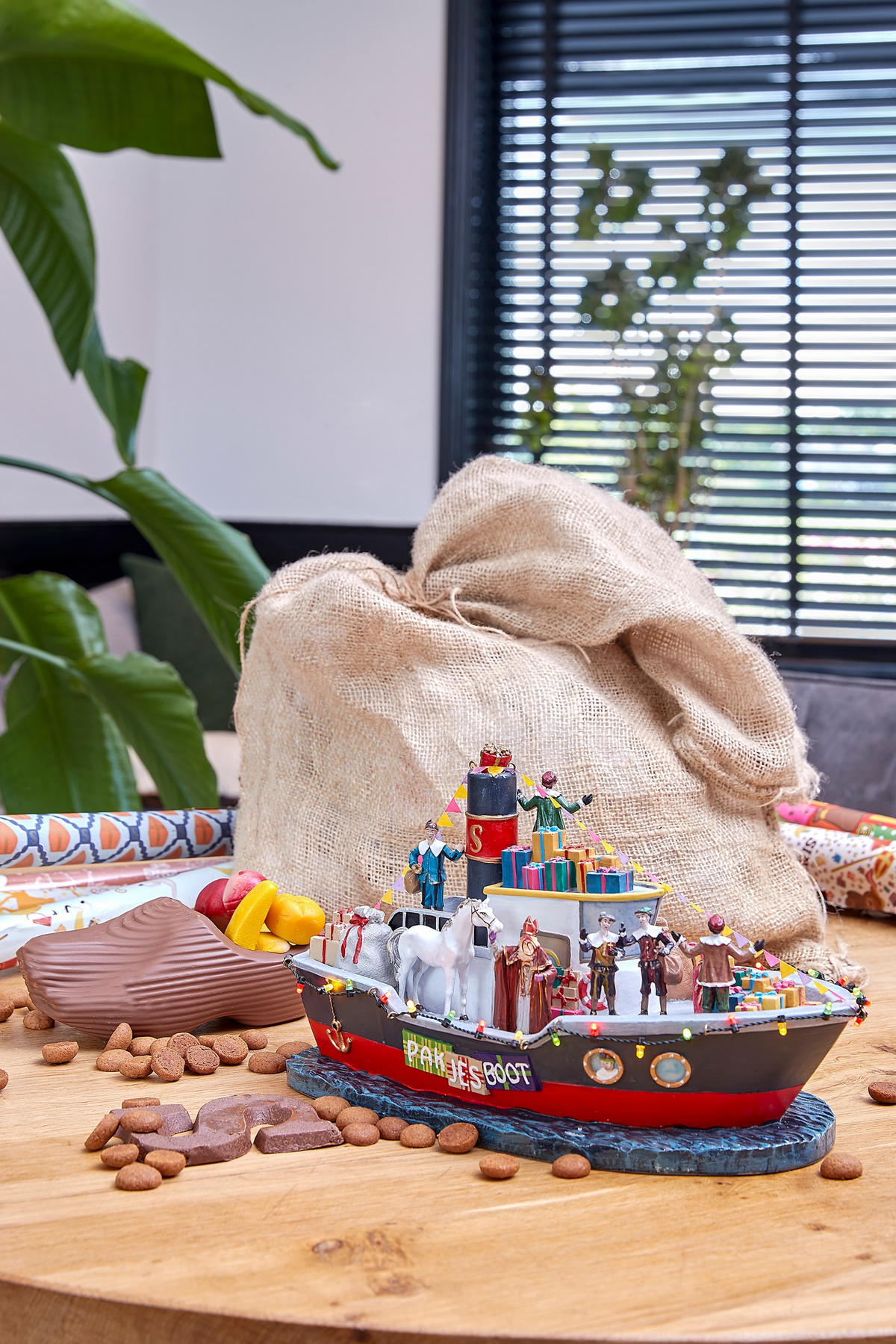 LuVille Pakjesboot